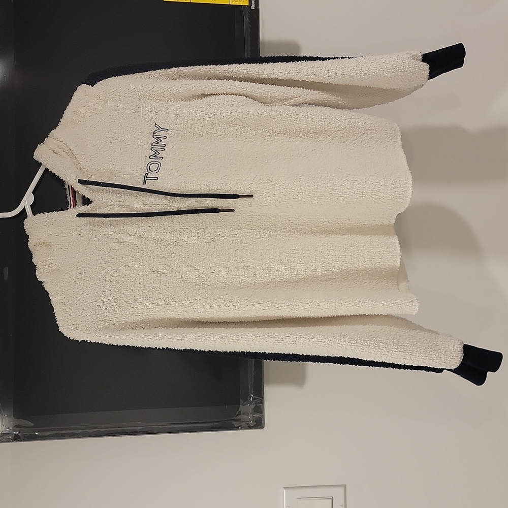 Tommy hilfiger sweater